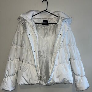Faded Glory Classic White Puffer Jacket